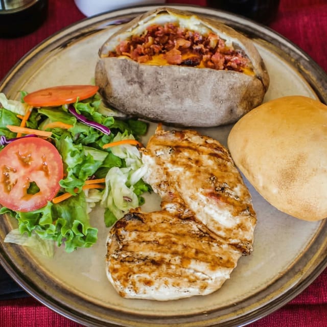 Grilled Chicken Fillet (L).